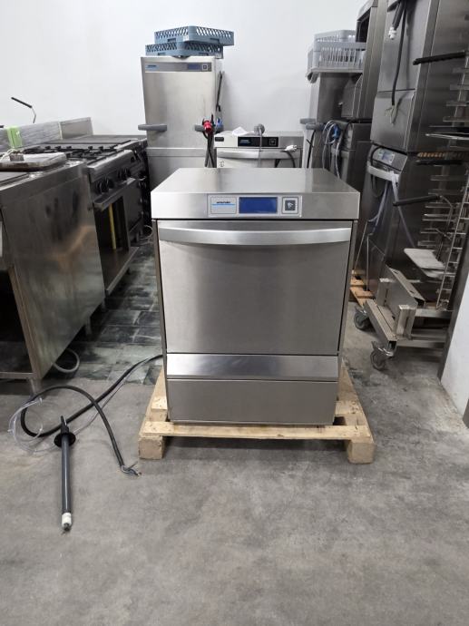 Winterhalter Pomivalni stroj Winterhalter UC-XL gostinski, profesionalni 2018 LETNI