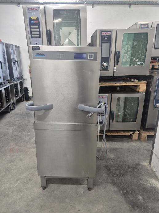 Winterhalter Profesionalni pomivalni stroj Winterhalter PT-M