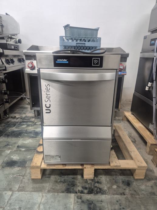Winterhalter Pomivalni stroj Winterhalter UC-S Letnik 2022