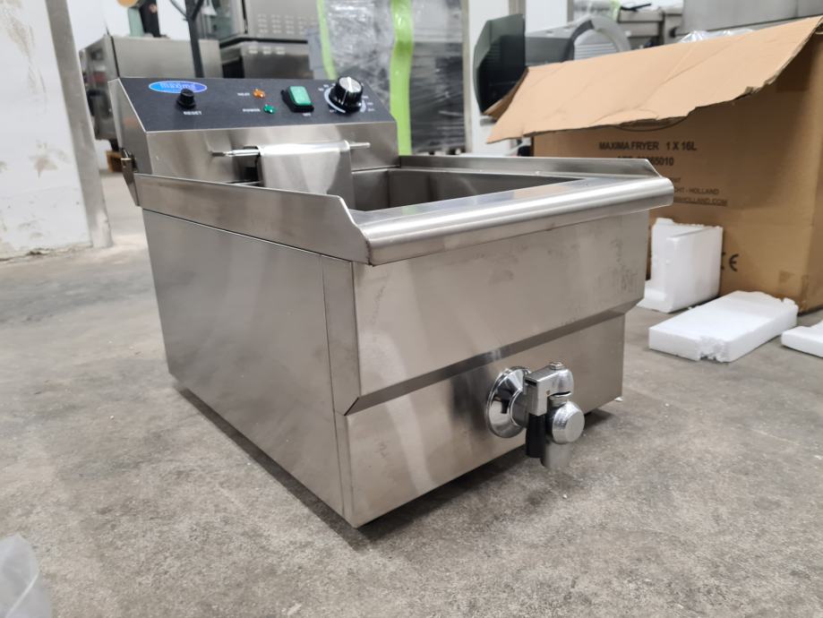 FRITEZA 16L