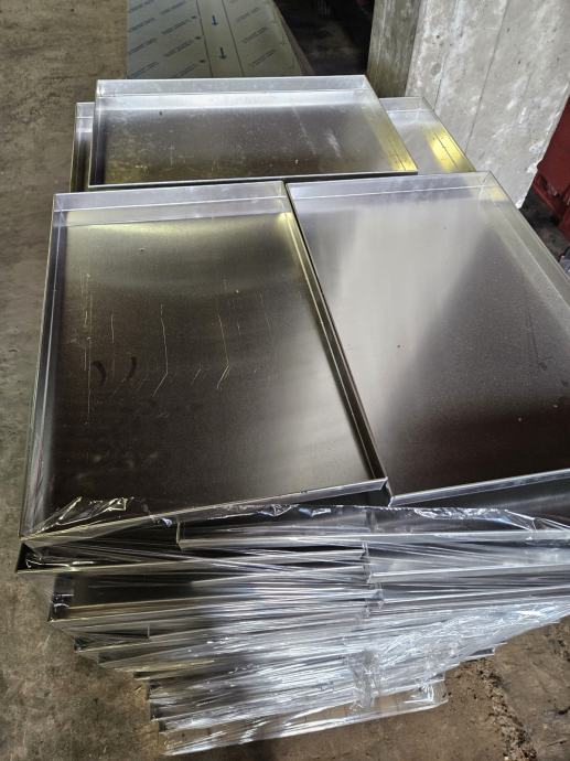 Pladnji aluminijasti 120kosov Pladen